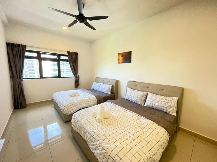 Meridin Medini By Wp Homestay นุสาจายา ภายนอก รูปภาพ